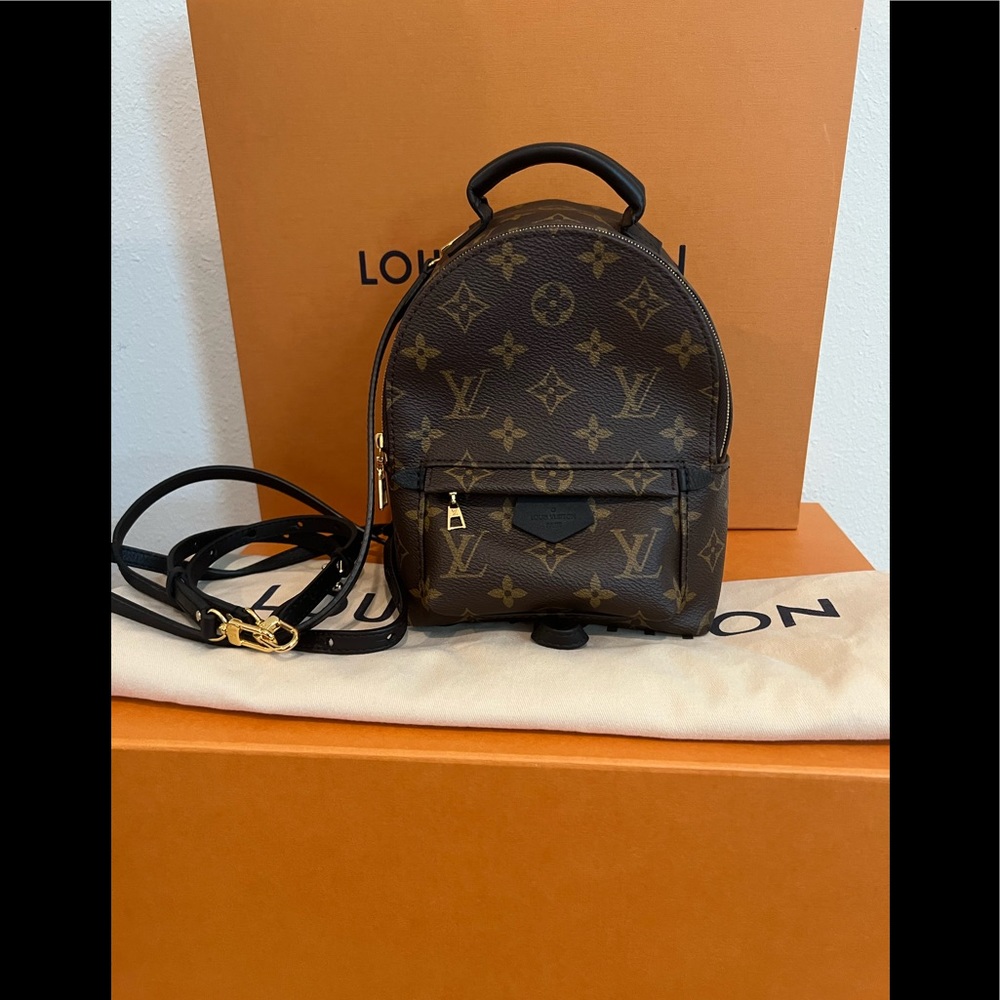 🌴Louis Vuitton Palm Springs Minj backpack 🌴